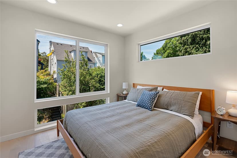 Property photo for 8043 19th Avenue NE, Seattle photo 12