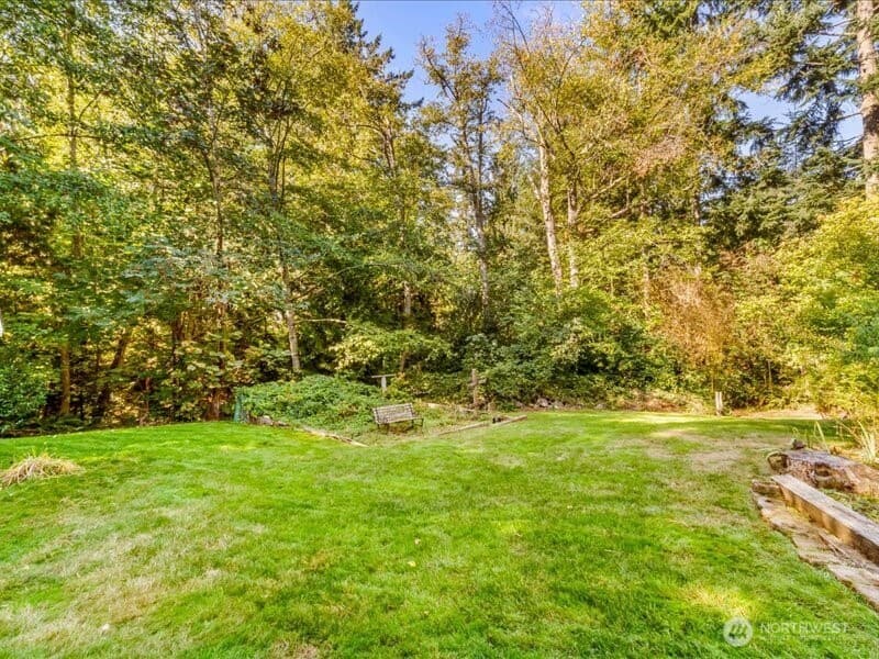 Property photo for 15219 78th Avenue NE, Kenmore photo 31