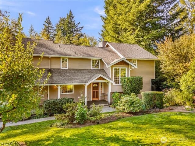 Property photo for 15219 78th Avenue NE, Kenmore photo 4