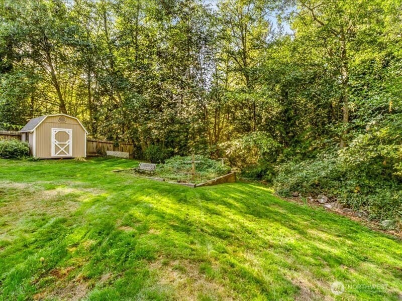 Property photo for 15219 78th Avenue NE, Kenmore photo 32