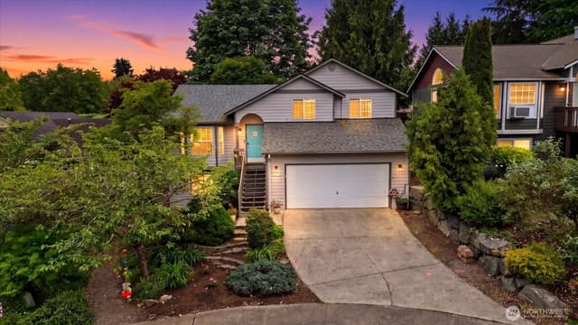 Property photo for 421 Rainbow Place, Snohomish