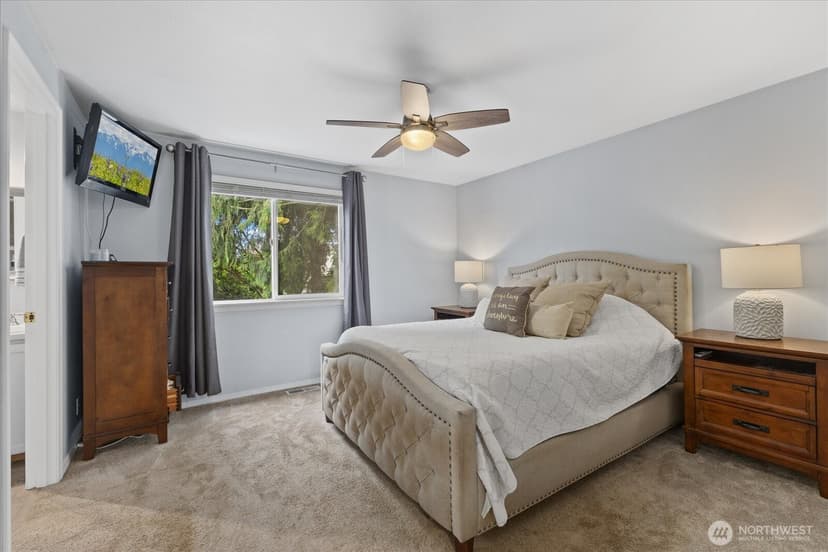 Property photo for 421 Rainbow Place, Snohomish photo 15
