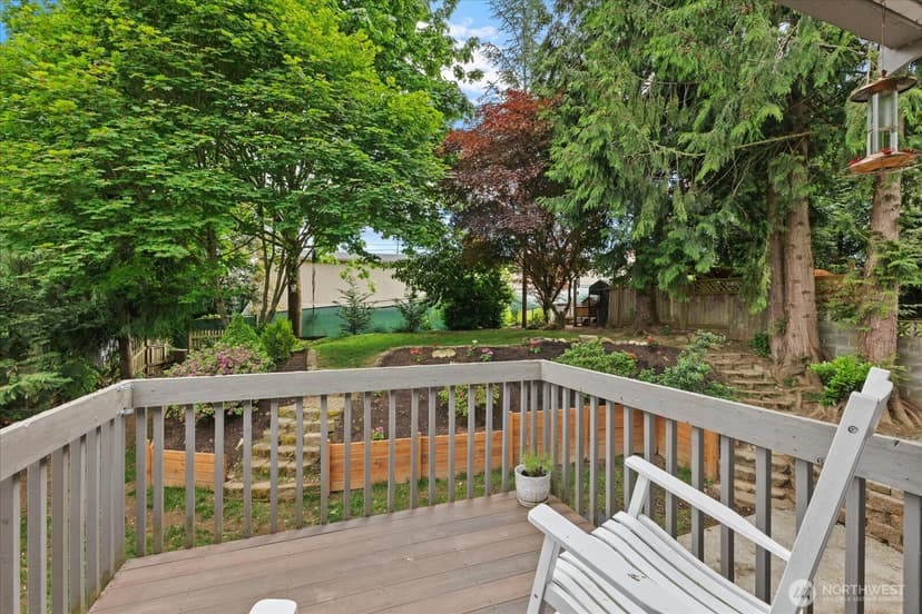 Property photo for 421 Rainbow Place, Snohomish photo 13