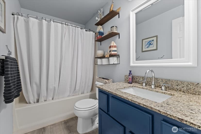 Property photo for 421 Rainbow Place, Snohomish photo 17