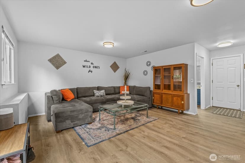 Property photo for 421 Rainbow Place, Snohomish photo 21