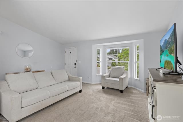 Property photo for 421 Rainbow Place, Snohomish photo 4