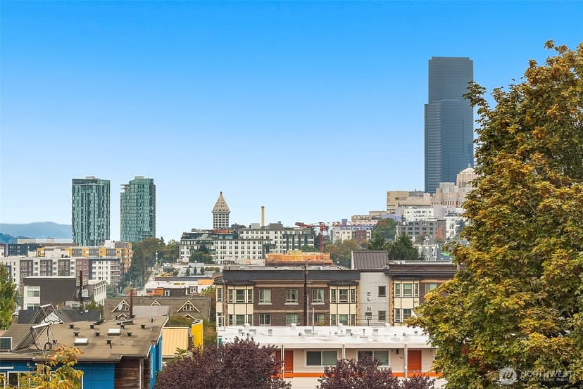 Property photo for 121 20th Avenue, Seattle photo 21