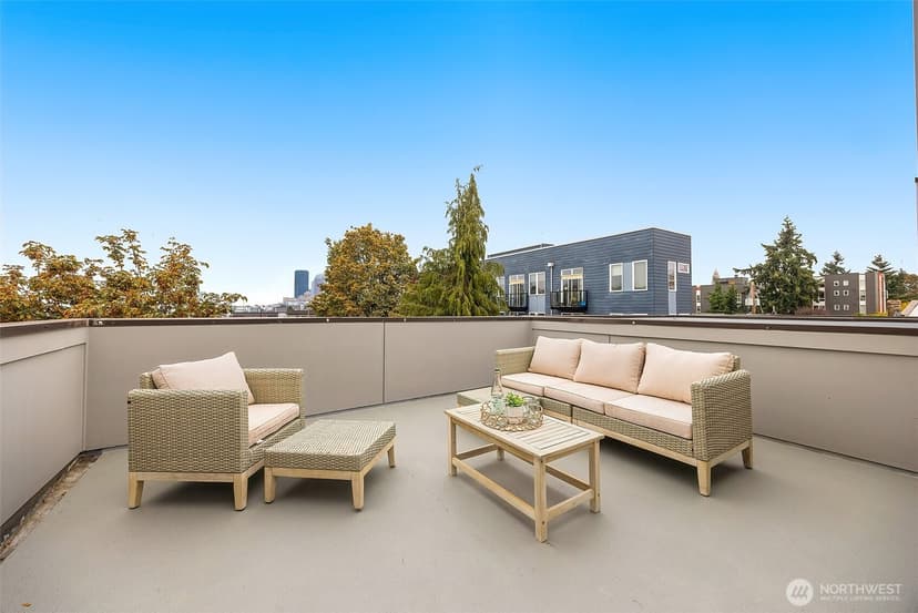 Property photo for 121 20th Avenue, Seattle photo 23