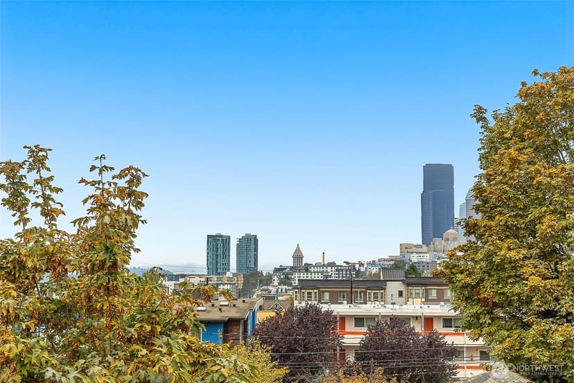 Property photo for 121 20th Avenue, Seattle photo 36