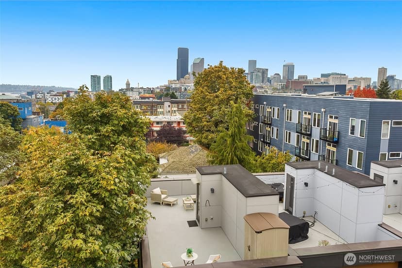 Property photo for 121 20th Avenue, Seattle photo 27