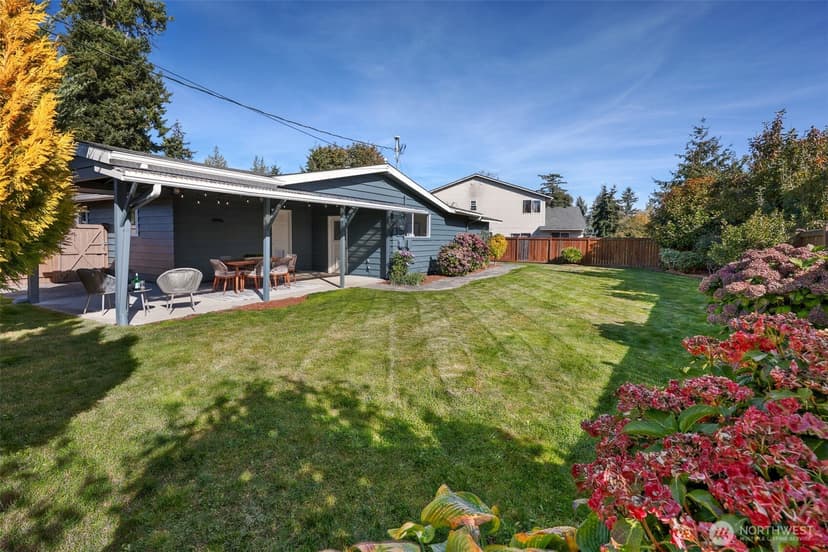 Property photo for 12103 Gibson Road, Everett photo 19