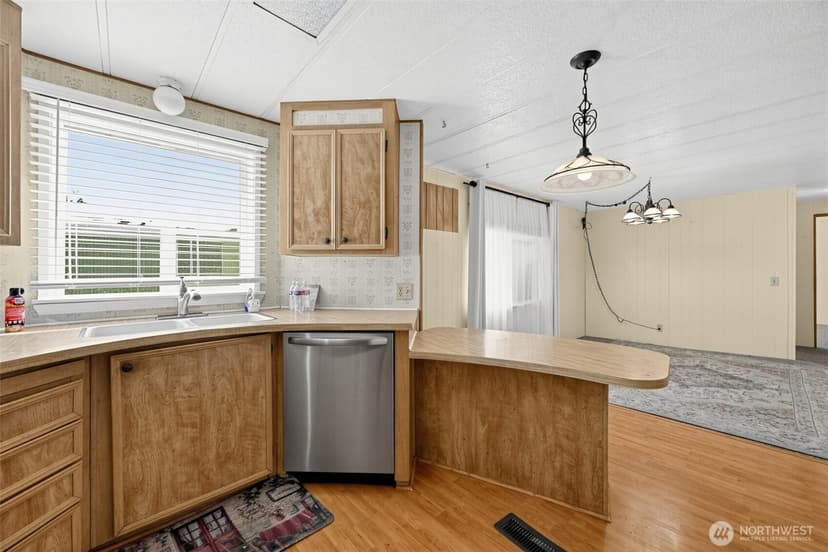 Property photo for 10628 60th Street Court E #140, Puyallup photo 25