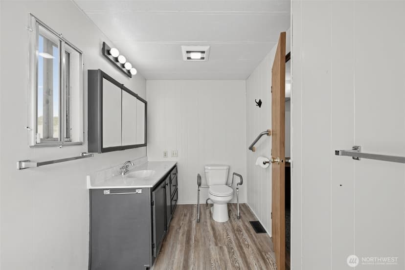 Property photo for 10628 60th Street Court E #140, Puyallup photo 33