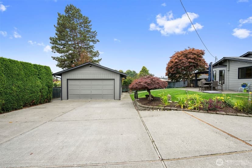 Property photo for 2304 5th Street, Everett photo 25