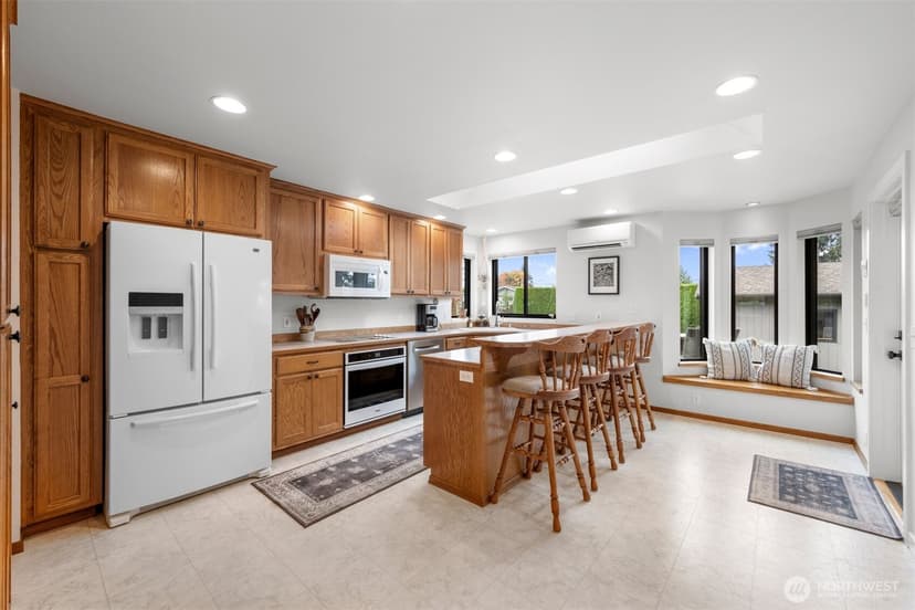 Property photo for 2304 5th Street, Everett photo 8