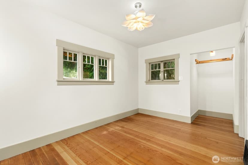 Property photo for 1630 SW Austin Street, Seattle photo 11