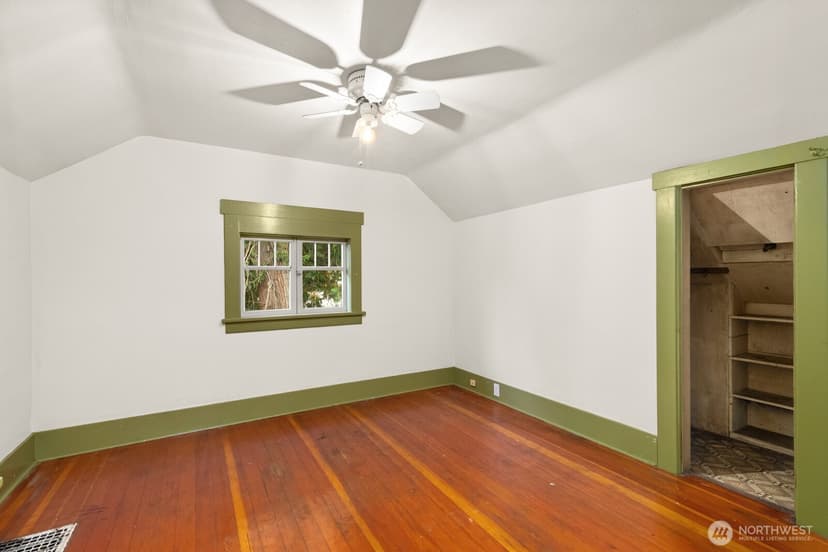 Property photo for 1630 SW Austin Street, Seattle photo 10