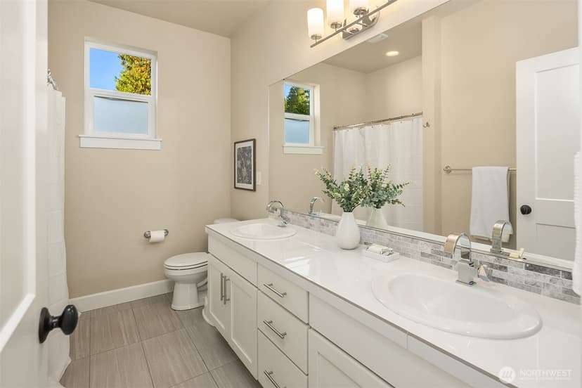 Property photo for 10805 NE 190th Place, Bothell photo 32