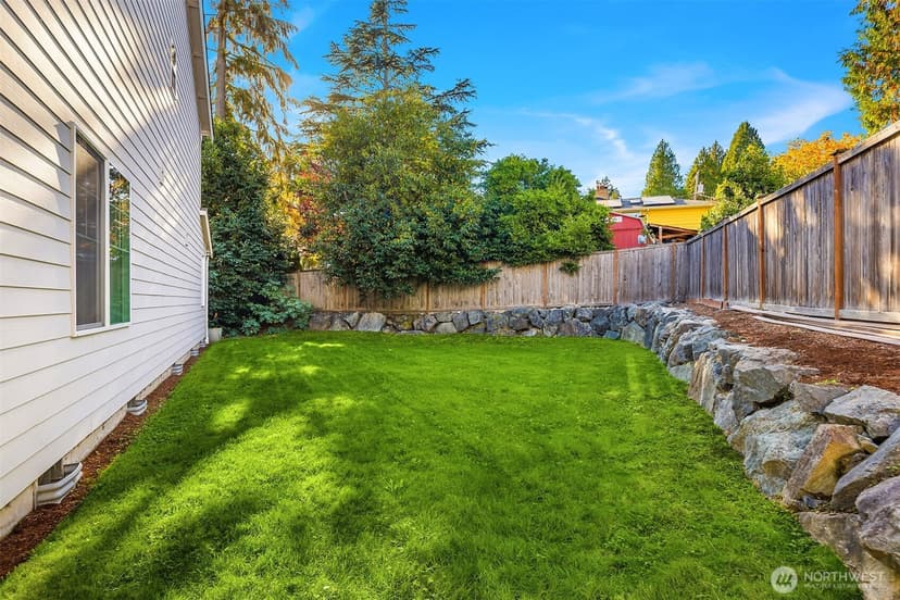 Property photo for 10805 NE 190th Place, Bothell photo 14