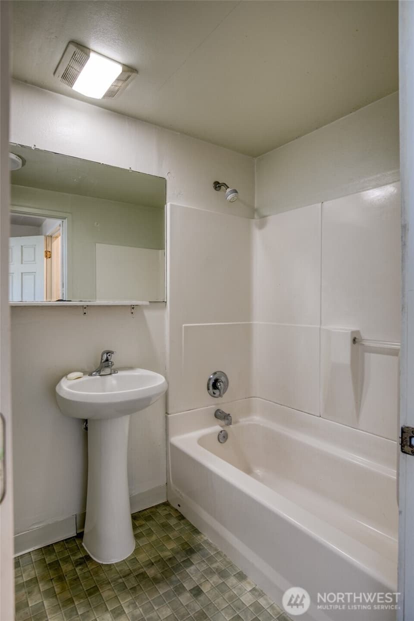 Property photo for 288 Sand Dune Avenue NW, Ocean Shores photo 31