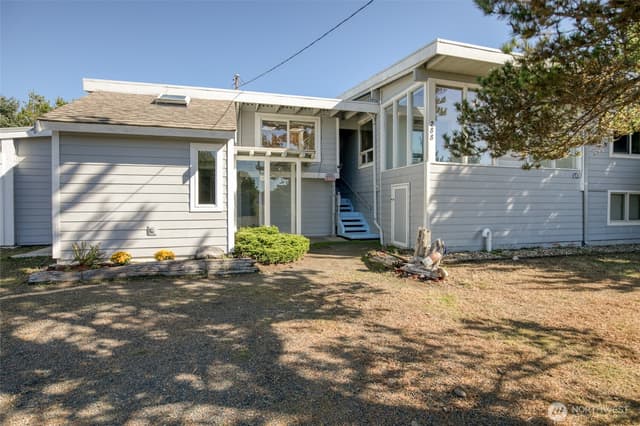 Property photo for 288 Sand Dune Avenue NW, Ocean Shores