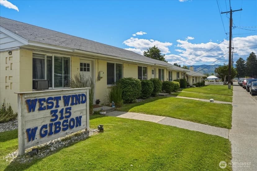 Property photo for 315 W Gibson Avenue, Chelan photo 7