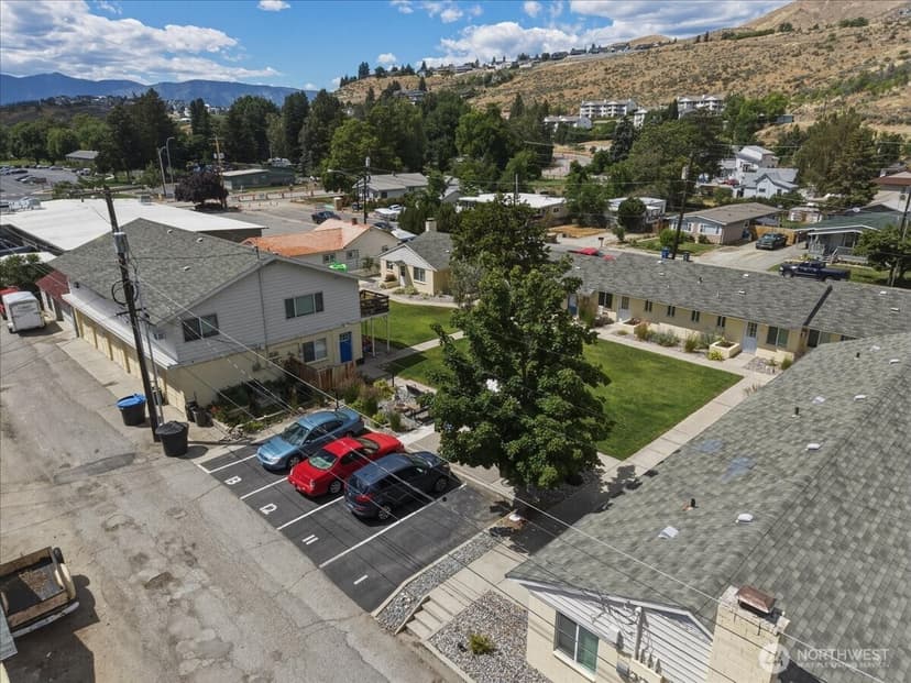 Property photo for 315 W Gibson Avenue, Chelan photo 17