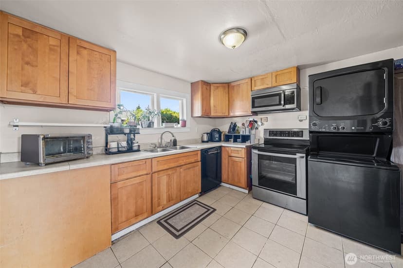 Property photo for 6608 E M Street, Tacoma photo 13