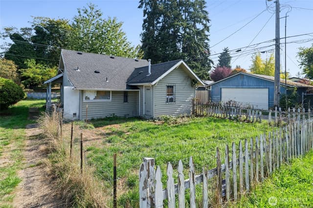 Property photo for 6608 E M Street, Tacoma photo 3