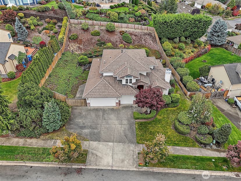 Property photo for 4217 Crystal Lane Loop SE, Puyallup photo 33