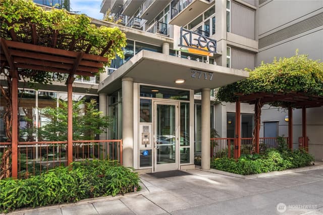Property photo for 2717 Western Avenue #8014, Seattle