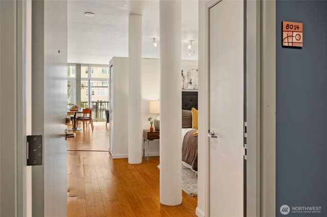 Property photo for 2717 Western Avenue #8014, Seattle photo 2