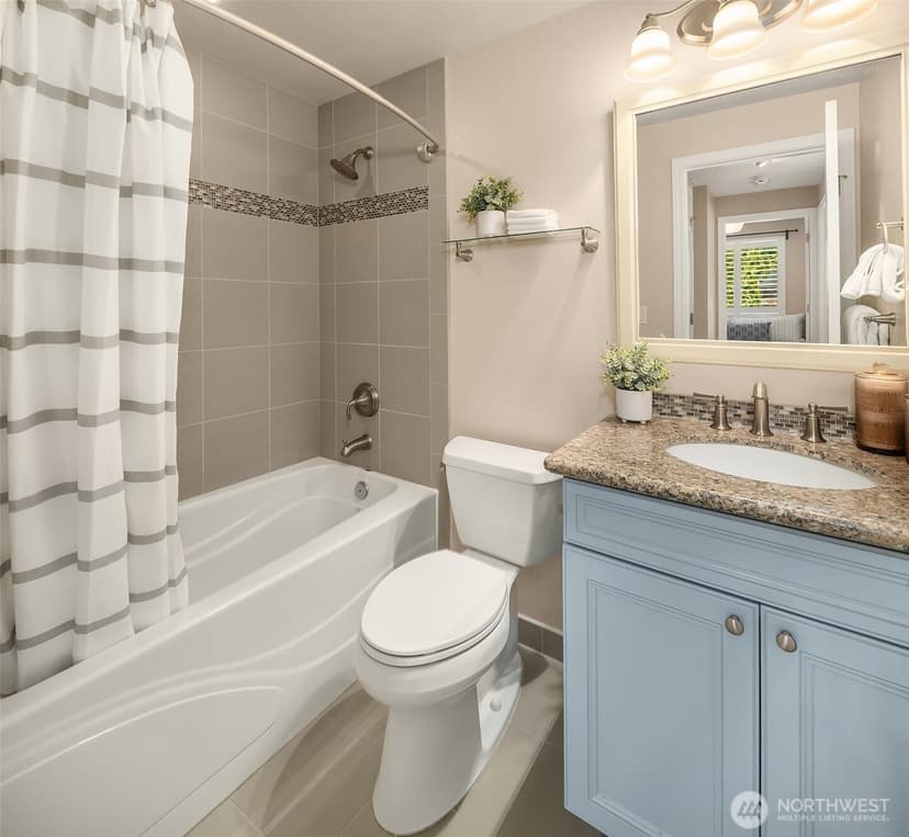 Property photo for 12943 NE 131st Street, Kirkland photo 14