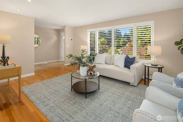 Property photo for 12943 NE 131st Street, Kirkland photo 3