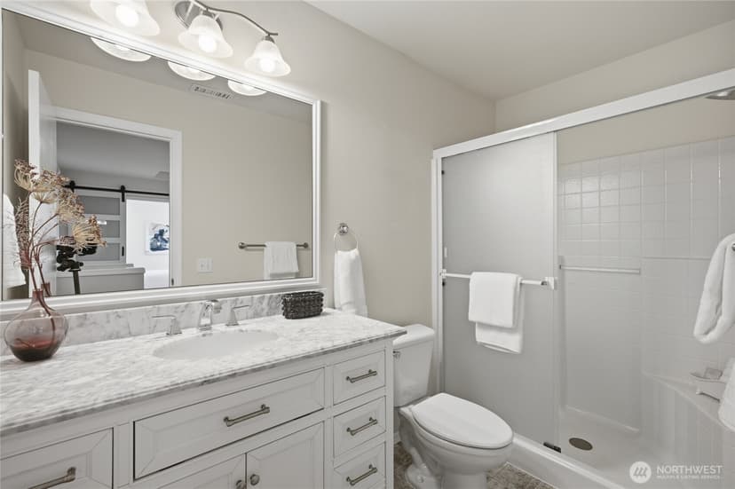 Property photo for 9229 227th Avenue NE, Redmond photo 24