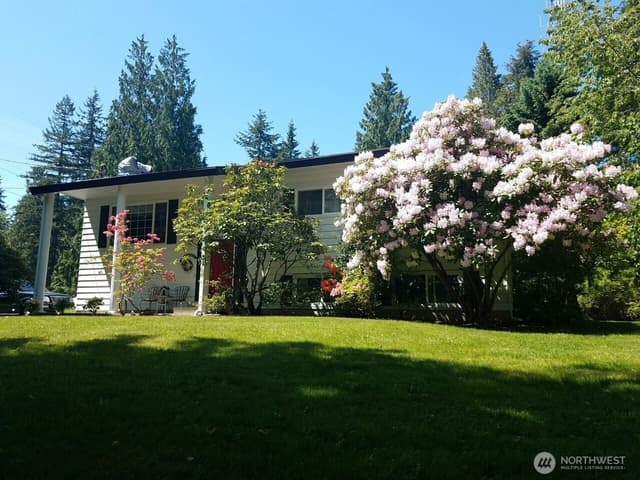 Property photo for 17124 State Route 9 SE, Snohomish photo 2