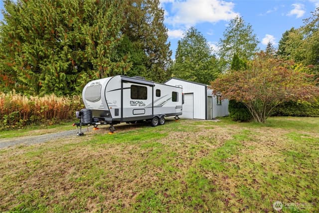 Property photo for 17124 State Route 9 SE, Snohomish photo 3