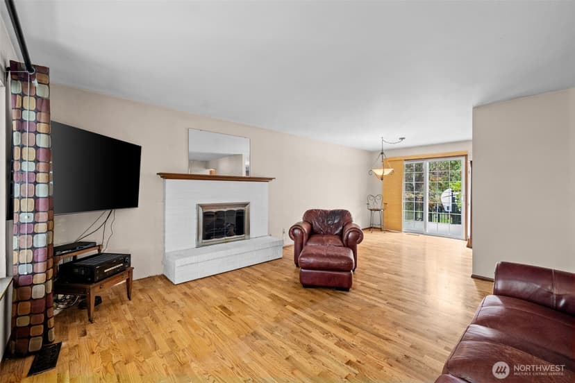 Property photo for 17124 State Route 9 SE, Snohomish photo 6