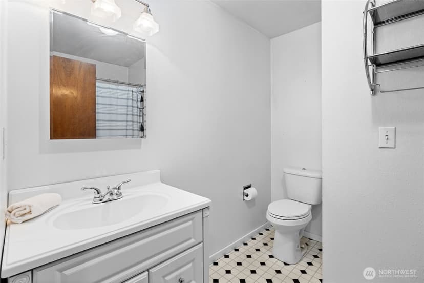 Property photo for 17124 State Route 9 SE, Snohomish photo 19