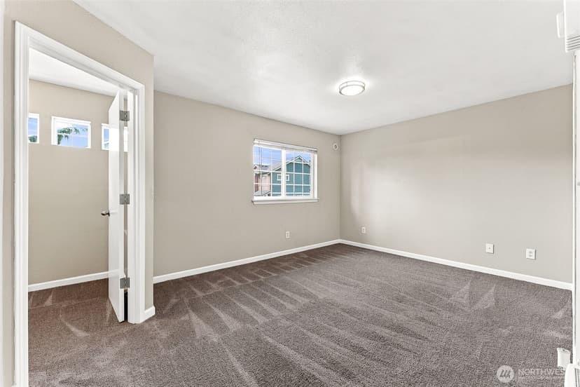 Property photo for 4036 S Warner Street #B, Tacoma photo 16