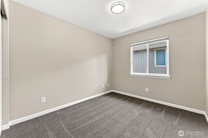 Property photo for 4036 S Warner Street #B, Tacoma photo 14