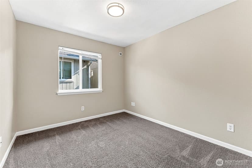 Property photo for 4036 S Warner Street #B, Tacoma photo 13