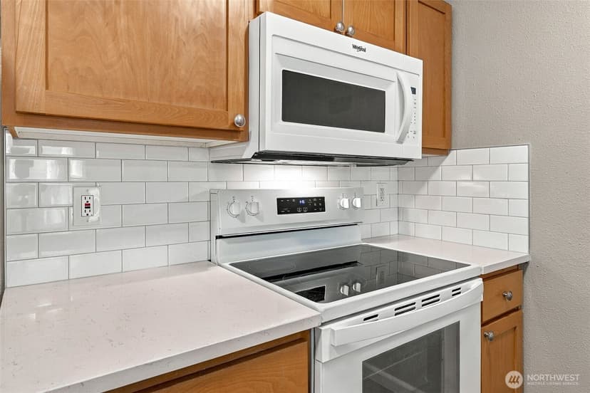 Property photo for 4036 S Warner Street #B, Tacoma photo 12