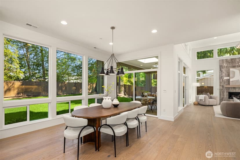 Property photo for 12016 NE 62nd Street, Kirkland photo 11