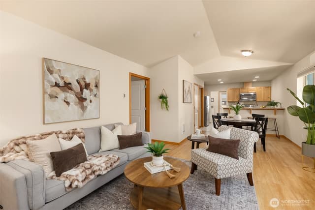 Property photo for 410 NE Hazelberry Court, Poulsbo photo 4