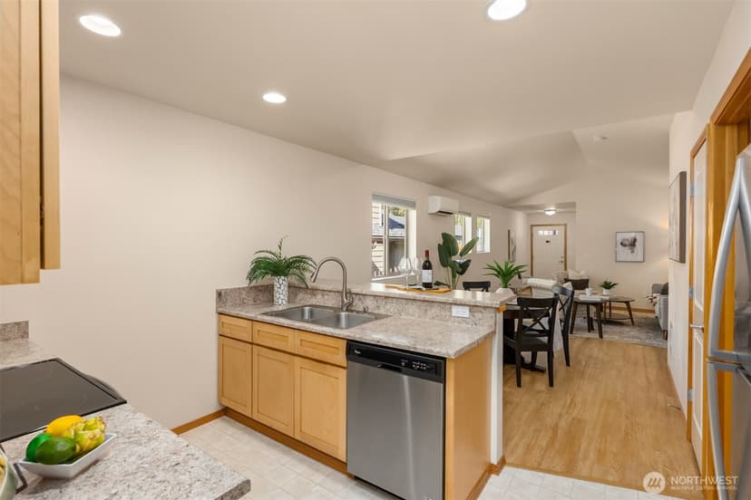 Property photo for 410 NE Hazelberry Court, Poulsbo photo 11