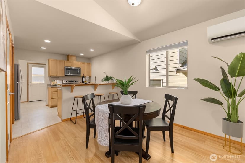 Property photo for 410 NE Hazelberry Court, Poulsbo photo 7