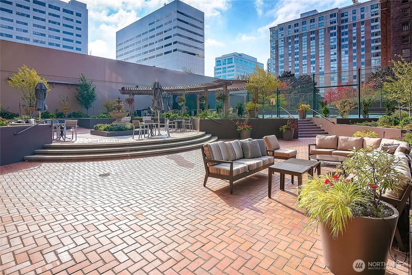 Property photo for 1301 Spring Street #8C, Seattle photo 3