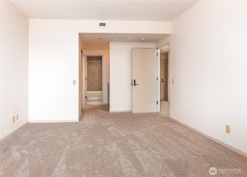Property photo for 1301 Spring Street #8C, Seattle photo 24