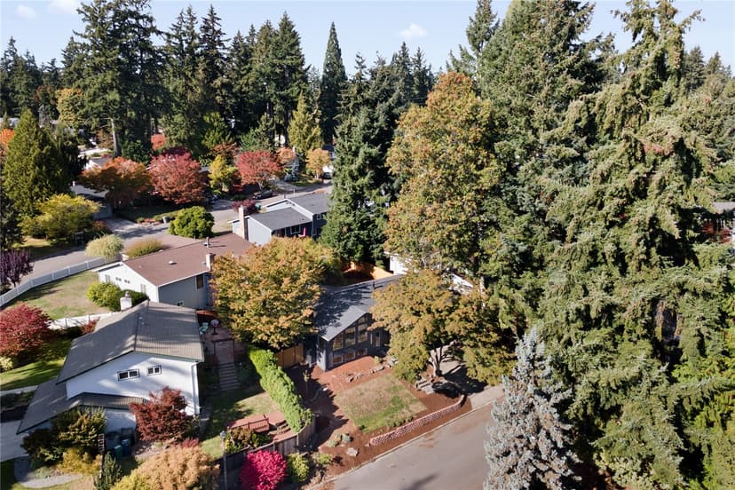 Property photo for 13163 93rd Avenue NE, Kirkland photo 33